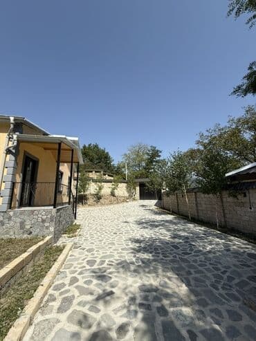 qaxda kirayə evlər 2023: 100 kv. m, 3 otaqlı, Kombi, Qaz, İşıq — 36