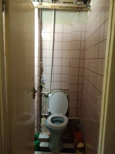 9 ci mikrorayon satilan evler: Bakı, 3 otaqlı, Köhnə tikili, 62 kv. m — 15