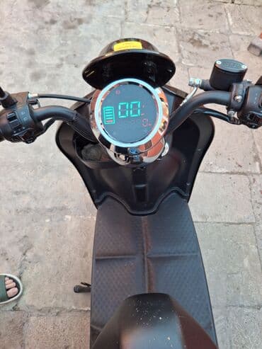 BMW: - 2, 50 sm3, 2024 il, 1338 km — 8