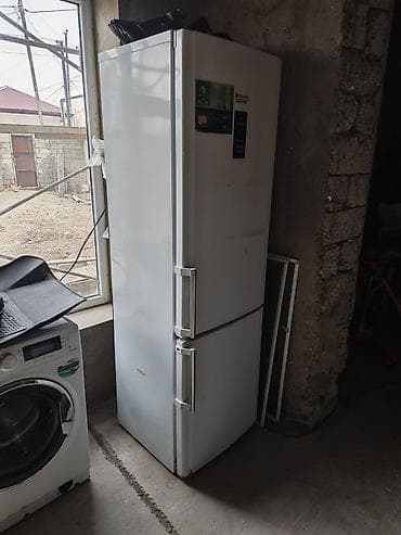 samsung a10 islenmis: 2 qapılı Indesit Soyuducu Satılır, rəng - Ağ — 3