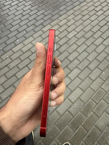 iphone 5 's: IPhone 13, 128 GB, Qırmızı, Face ID — 3