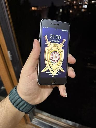 телефон fly e154: IPhone 6s, 16 ГБ, Серебристый, Отпечаток пальца — 1