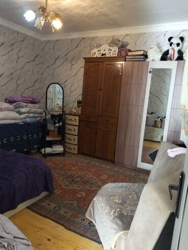 купить дом в ахмедлах: 2 otaqlı həyət evi - Giriş: Hündür hasarlı həyət, pilləkənli giriş — 11