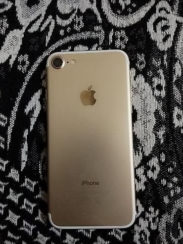 lords mobile: IPhone 7, 32 GB, Qızılı, Barmaq izi — 2