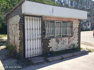 butkalar: Kiosk.4/3 metr.istənilən yerə aparıb qoymaq olar. ünvan.sumqayit şəhər — 1
