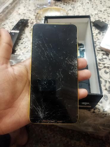 Salam Qiriq və zapcast telefonlar satiram içlərində platasi işləyən — 2