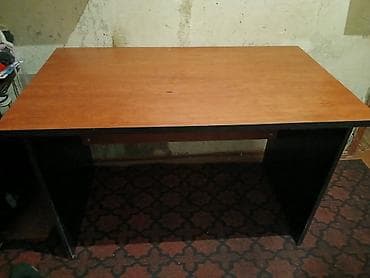 ustol ustul: Kompüter masası, Açılmayan, Laminat, Dördbucaq masa — 1