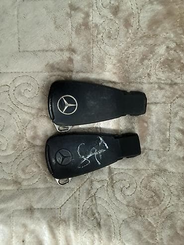 açar korpusu: Məhsul: Mercedes-Benz açar korpusları (2 ədəd) Təsvir: - İki ədəd — 1