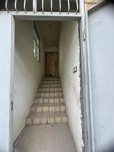 qubada satilan evler: 3 otaqlı, 100 kv. m, Kredit yoxdur, Təmirsiz — 5