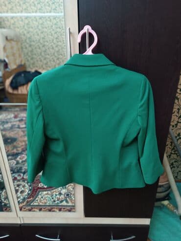 cins pencekler: Brend: SETRE Model: Qadın üçün qısa bleizer - Rəng: parlaq yaşıl - — 2