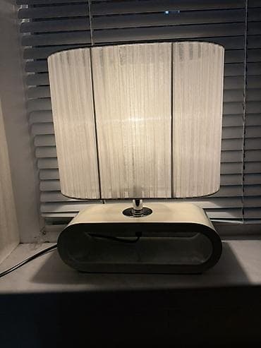 quru: Masaüstü lampa – müasir dizayn - Rəng: ağ (isti ağ işıq effekti ilə) — 3