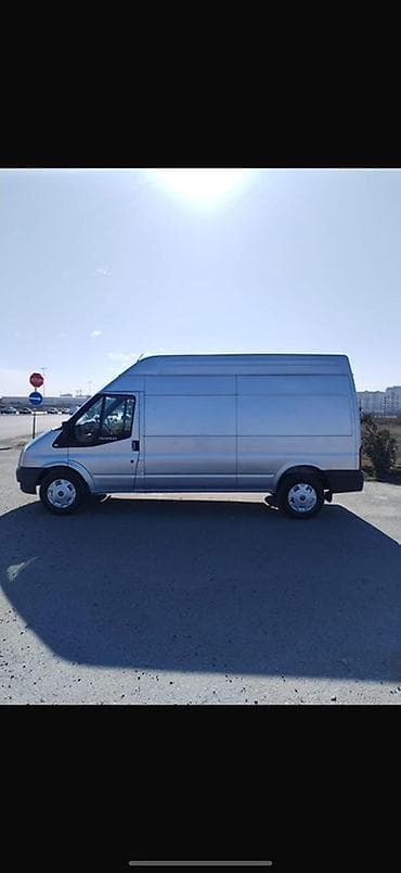 bmw e39 stop: Ford Transit: 2.4 l | 2009 il 198000 km Van body type — 4