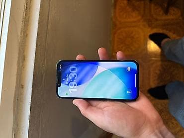 iphone se3: IPhone 13, Qara — 4