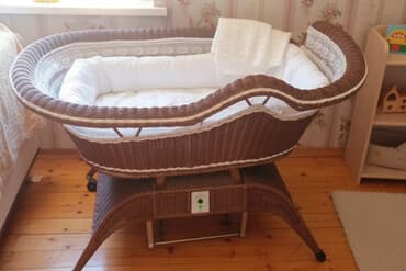 Təcili satılır. Elektrikli özü yellənən beşik. baha alınıb. çox az