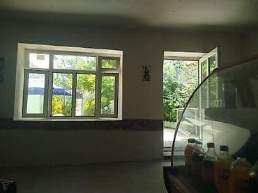 otel işi: Ofisiant tələb olunur, Kafe, Gündəlik ödəniş — 3