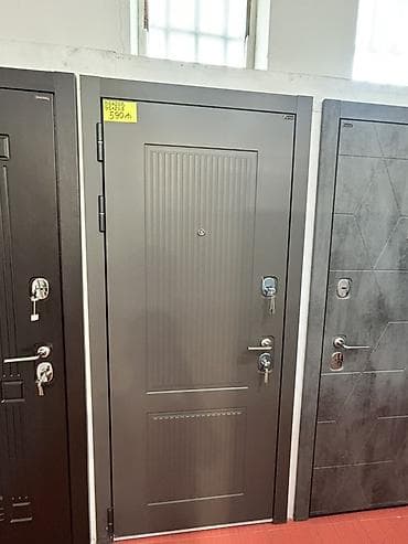 ev seyf qapilari: 250 azn-dən başlayan seyf qapı modellerimiz. Həyət evləri və bina — 3