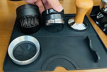 Qəhvə maşını Nuova simonelli, Yarımavtomat, Su qabı ilə, İşlənmiş — 10