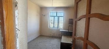 kreditle satilan heyet evleri: 5 otaqlı, 150 kv. m, Təmirsiz — 8