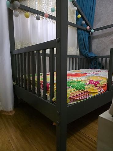 Для девочки и мальчика, Четырехугольная, Колыбель, С бортиками, С матрасом, Без механизма качания — 4