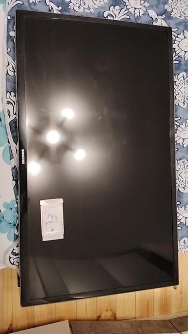 İşlənmiş Televizor Samsung LED ekran 82" — 1