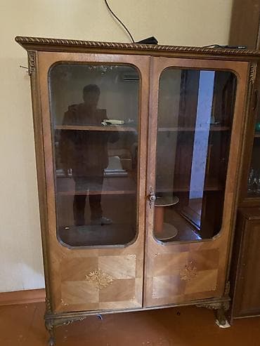 skaf dolab: Şüşəli vitrin şkaf - Material: təbii ağacdan hazırlanmış korpus, ön — 1