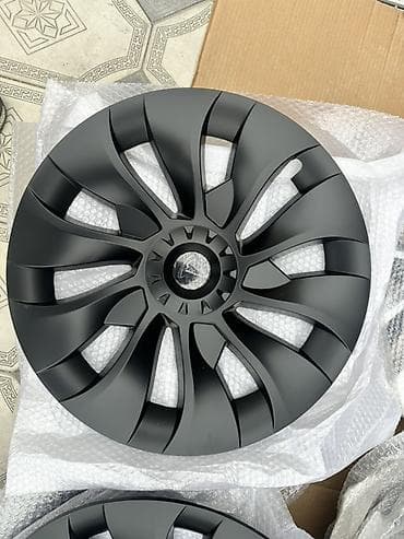 Su nəqliyyatı: Telsla model y və 3 ehtiyyat hissələri üçün buyurub müraciyyət edə — 3