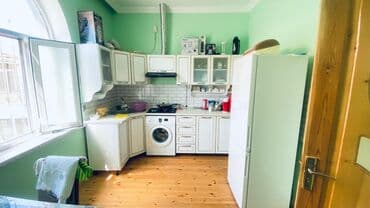 1 hazır mənzil satıb: Gəncə, 3 otaqlı, Köhnə tikili, 7 kv. m — 3