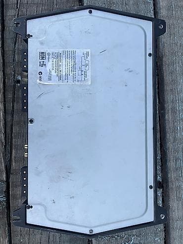 Sony Xplod avtomobil gücləndiricisi + 1DIN MP3/BT maqnitola seti - — 2