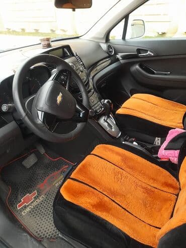 changan uni v: Chevrolet Orlando: 1.8 l | 2011 il 161100 km Van/Minivan — 1