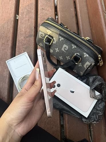 IPhone 13, 128 GB, Çəhrayı, Face ID, Barmaq izi — 4
