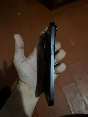 ikinci el 14 pro: IPhone 14 Pro, Qara, Simsiz şarj — 4