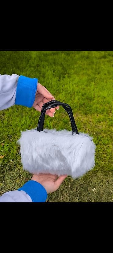 ● Mirvari formali çanta
● 12 azn