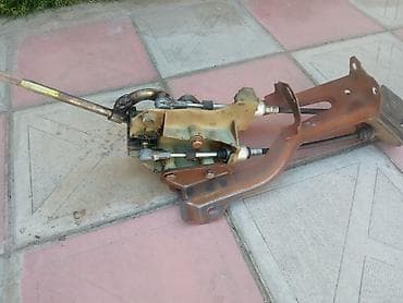 Avtomobil üçün mexaniki sürətlər qutusunun mexanizmi (kabel ötürməli