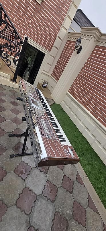 korg pa3: Sintezator, Korg — 5