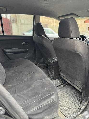 range rover satilir: Nissan Tiida: 1.6 l | 2007 il Hetçbek — 5