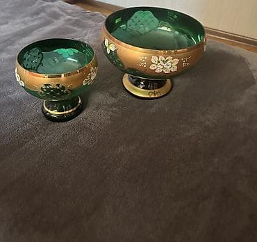 konfet qabi: Yaşıl kristal şirniyyat qabları dəsti - 2 ədəd ayaqlı qab: biri — 1