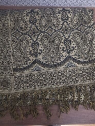 qadın şərfləri: Şərflər. yeni.Həftə içi. 4-5₼ Bəzi metrolara çatdırılma var — 7