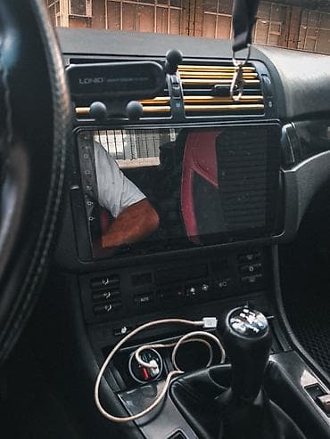 mazda 2: BMW 3 series: 2.5 l | 2000 il Sedan — 4