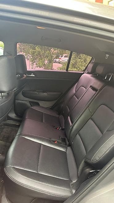 padpres satisi: Kia Sportage: 1.7 l | 2017 il Krossover — 7