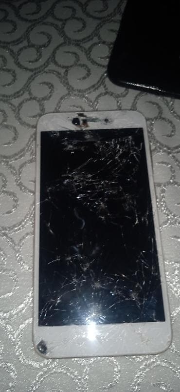 mi 13: Xiaomi Mi 5, 16 GB, rəng - Bej, 
 Qırıq — 2