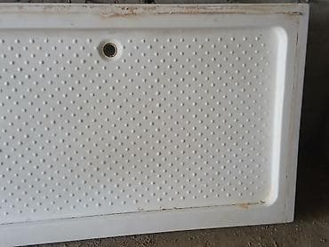 Santexnika: Duş paletası – düzbucaqlı, ağ rəngdə satilir. Isteyen elaqe saxlasin — 3