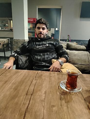 Сфера образования: Xidmət: Fotoqraf və kontent çəkilişi Təsvir: - Portret, küçə və kafe — 3