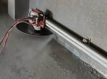 plastik ayna qapi: #Betonkesme #betondeşmə Beton kubik kərpic - dən kəsim deşim — 20