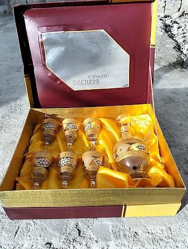 force acar desti: Qızılı naxışlı şüşə dəst – karaf + 6 qədəh - Brend: Duchess (qutunun — 4