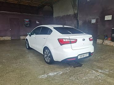 toyota satış mərkəzi: Kia Rio: 1.6 l | 2013 il Sedan — 4