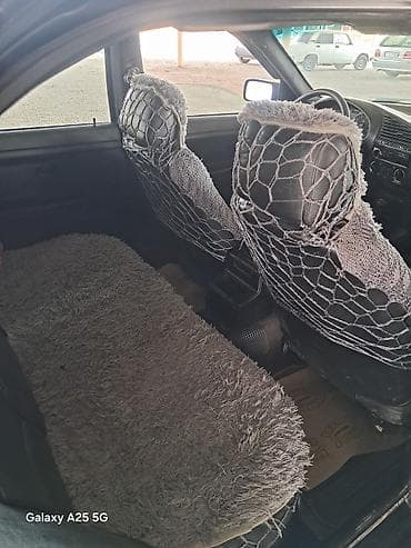 ford transit 1992: BMW 3 series: 2.5 l | 1993 il Sedan — 7