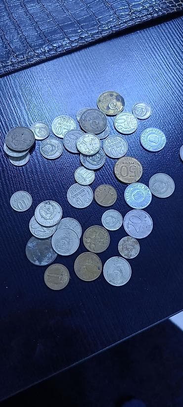 Sikkələr: Kolleksiya üçün köhnə SSRİ və Rusiya sikkələri dəsti Tərkib — 8