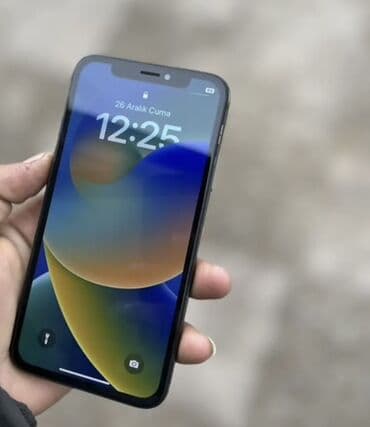 Apple iPhone: IPhone X, Qara, Simsiz şarj — 1