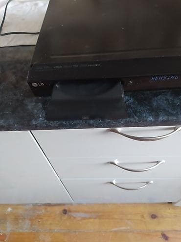 x 3 pro: Məhsul dəsti: Ev əyləncə və rabitə avadanlıqları 1) Daewoo DVD Player — 7