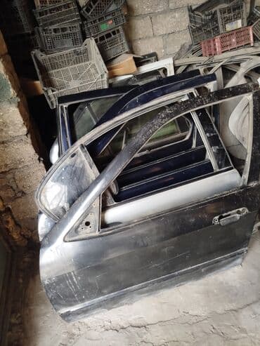 şüşələr: BMW Avtomobil qapıları – müxtəlif modellər üçün Qiymət 30 70 AZN — 1